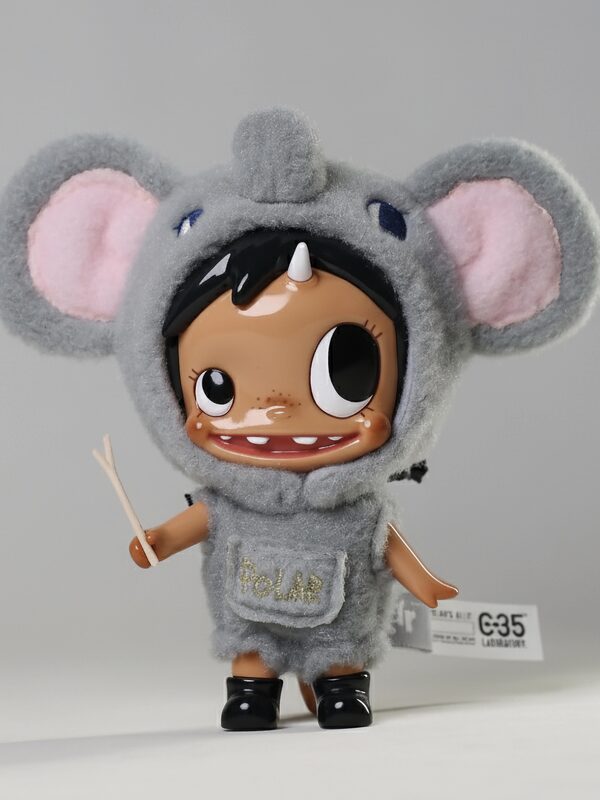 Polar-Plushy Vinyl: Lucky Chang - Grey
